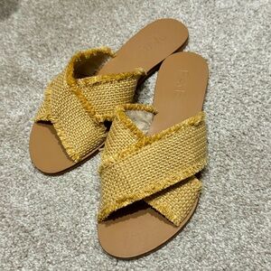 Raye Couer Sandal in Natural Size 7 Never Worn